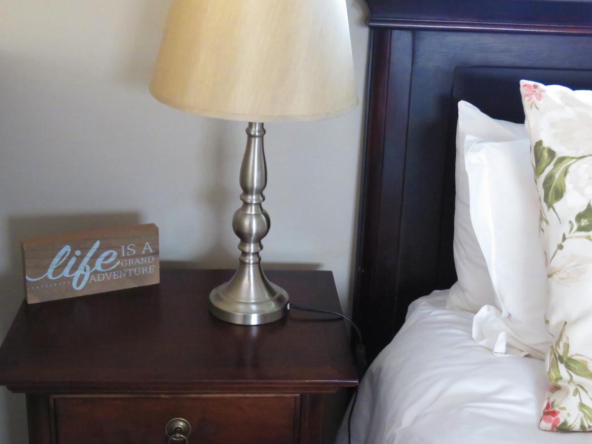 Beautiful Studio! Modern, Secure,Comfy Stay In Windhoek Golf Estate Eksteriør billede