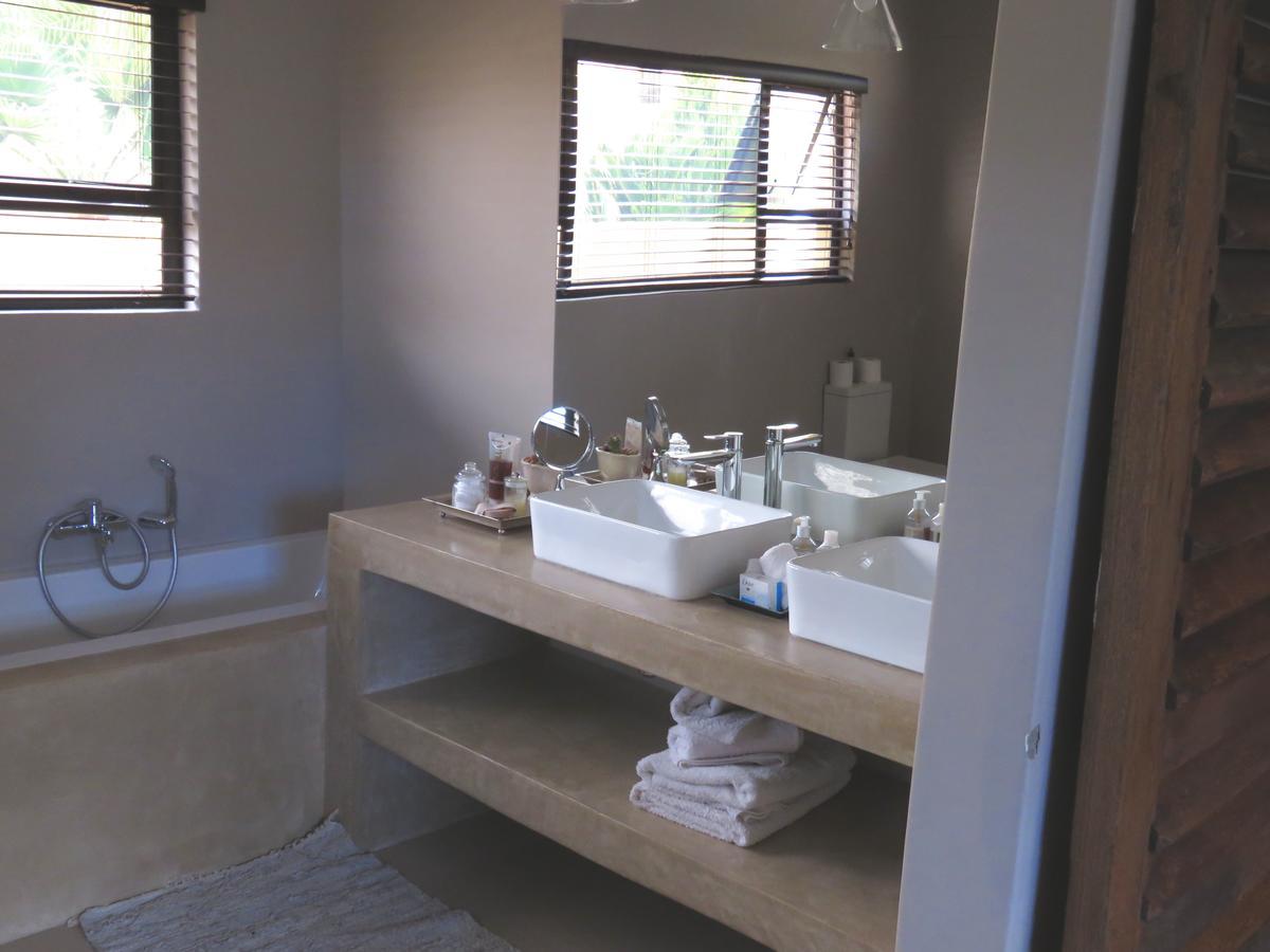 Beautiful Studio! Modern, Secure,Comfy Stay In Windhoek Golf Estate Eksteriør billede